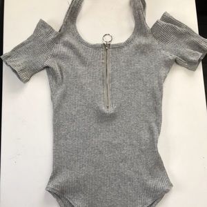 Off-the-shoulder body suit top with zipper